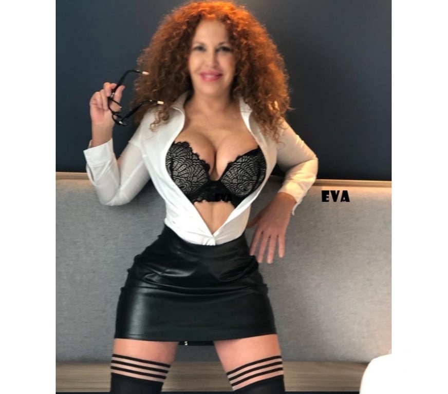 Escorts West Midlands Dudley - Photos for EVE YOUR SEXY REDHAIR SECRETARY🇪🇸♥️