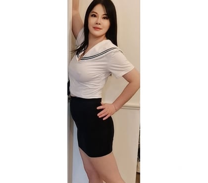  Escorts & Erotic Massage Old Trafford Manchester - Photos for I am Luis providing good escort massage
