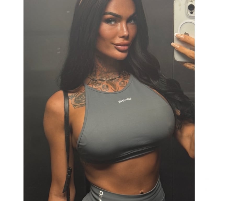 Trans Escorts Cardiff Cardiff City Centre - Cardiff - Photos for IM BACK! 😈 KHLOE ROSE OF MODEL 👅 CARDIFF 3DAYS