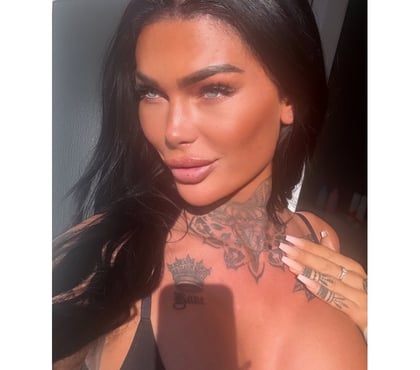 Escorts Cardiff City Centre Cardiff - Photos for TATTED 😍 BRITISH DOLL 😈 insta-khloerj_