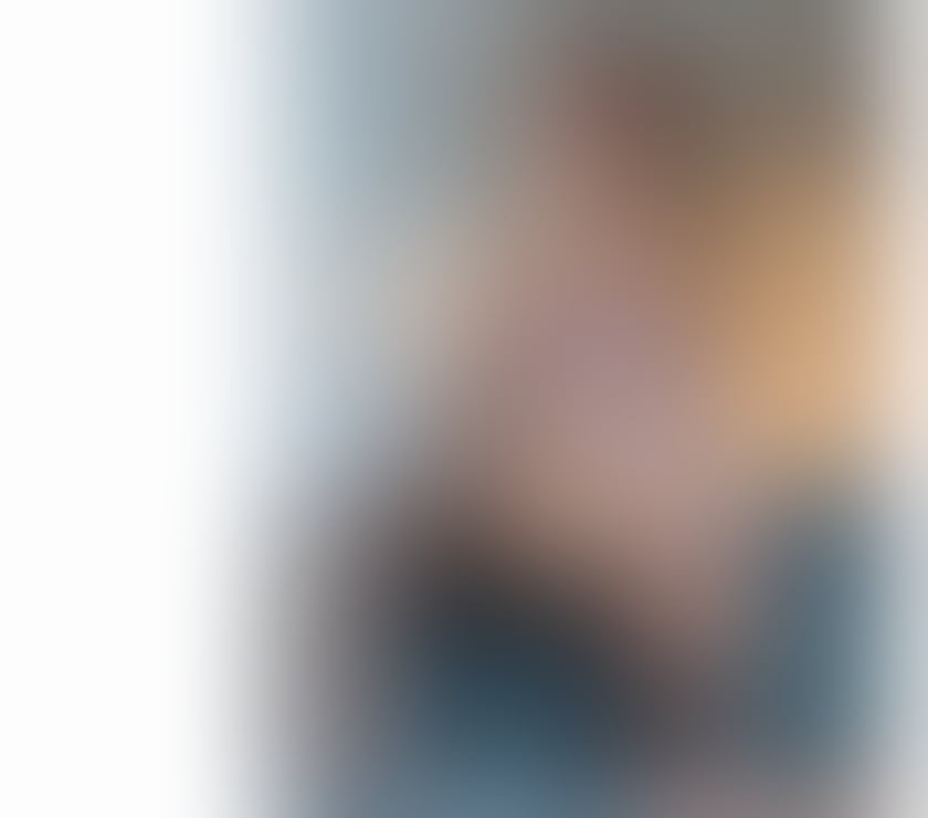 Escorts West Yorkshire Calderdale - Photos for Thai Ladyboy in Halifax only 4 days Here.