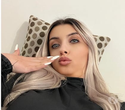 Adult Entertainment Park Lane Central London - Photos for Video call.....