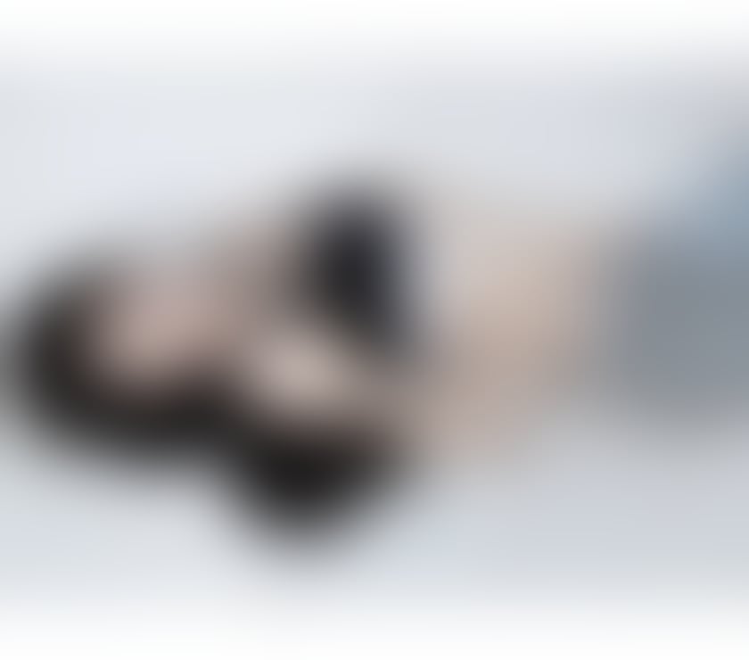 Escort Greet Birmingham - Photos for Naughty Sexy Busty Asian Girl Escort DUO