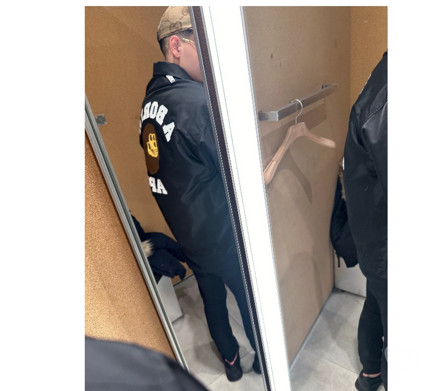 Local Swingers West London Edgware Road - West London - Photos for Discreet, Bi Curious Male – Looking for Fun with a couple