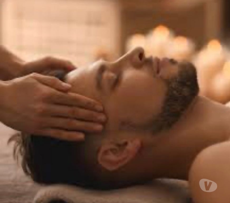 Full body massage West Midlands Walsall - Photos for Female massage therapist in Walsall