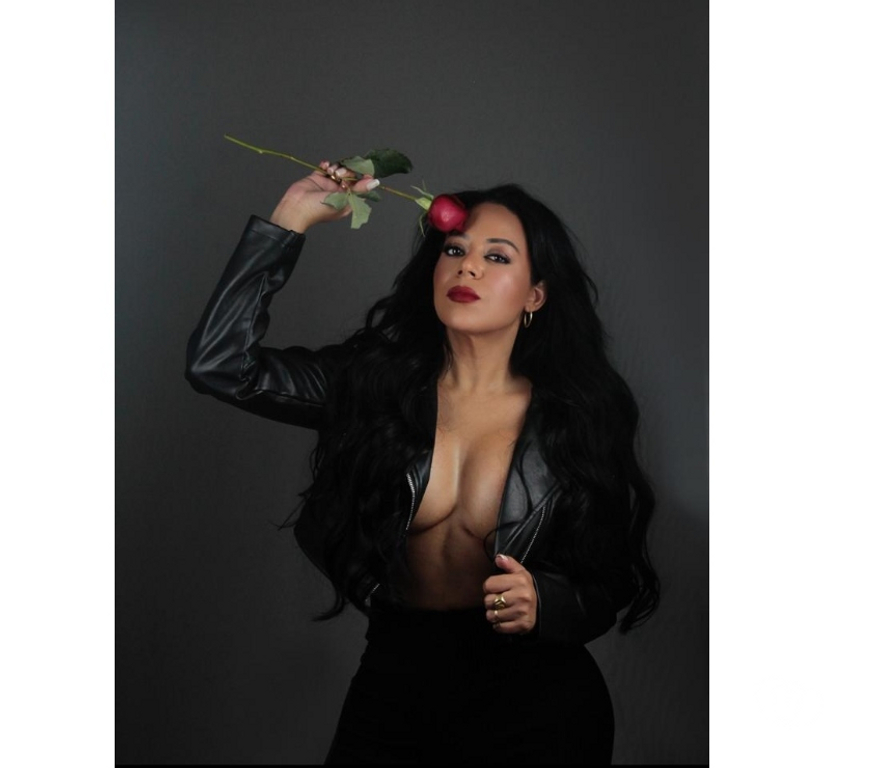Escorts South West London Richmond upon Thames - Photos for I'm back my loves, let's celebrate, come on 🍷