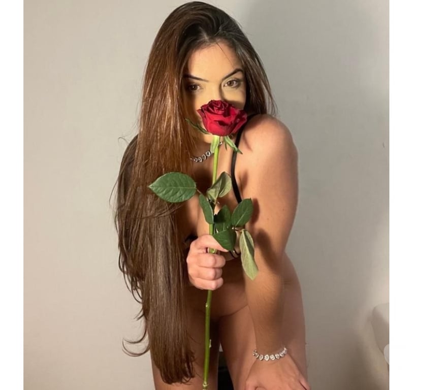 Escorts Wiltshire Swindon - Photos for Debora Brunette Sexy 🔥