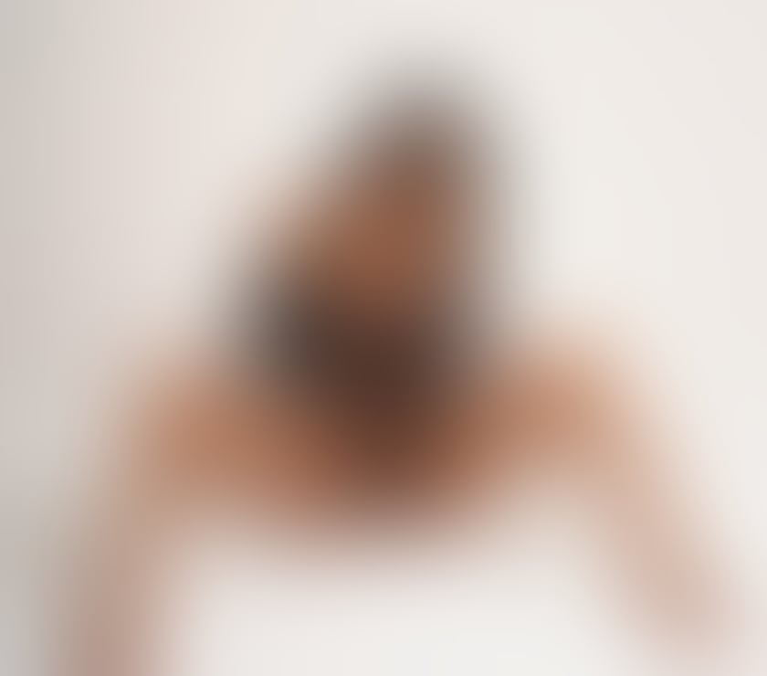 Escorts South West London Richmond upon Thames - Photos for I'm back my loves, let's celebrate, come on 🍷