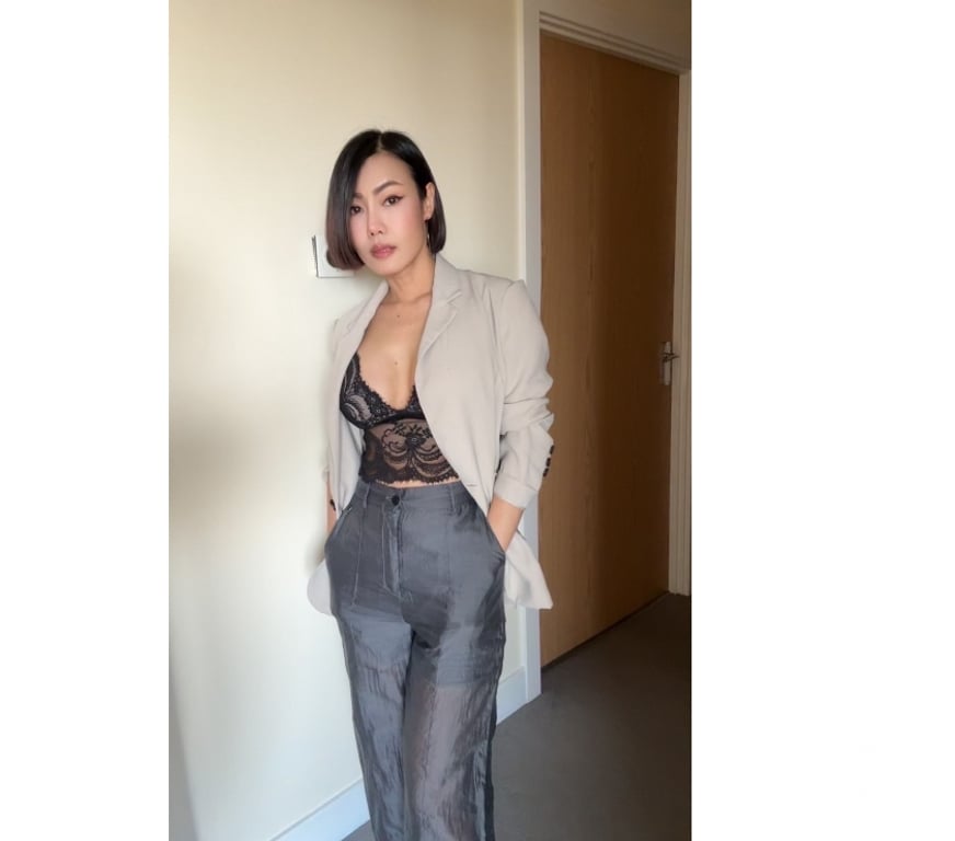 Escorts Greater Manchester Wigan - Photos for Beautiful Thai Rose 🌹 in town this week! Come see me ;)