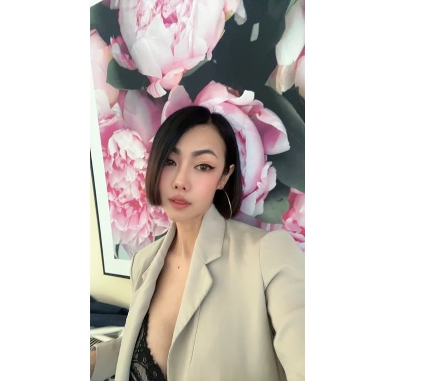 Escorts Greater Manchester Wigan - Photos for Beautiful Thai Rose 🌹 in town this week! Come see me ;)