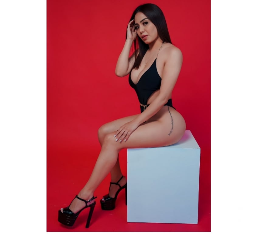 Escorts South West London Earls Court - South West London - Photos for MEXICAN GIRL Luxury Pretty IN OUT👈 Independent
