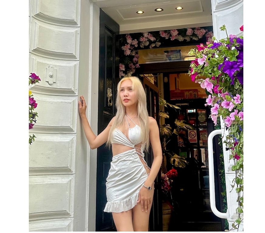 Escorts Kent Medway - Kent - Photos for Ella First Love Thai 💋❤️