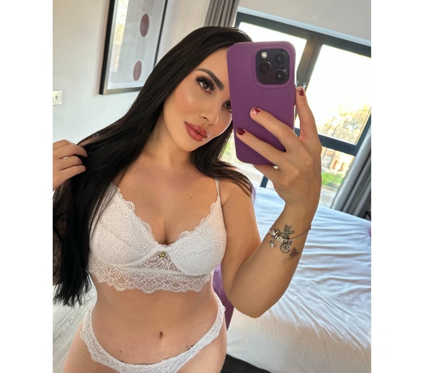 Escorts South Yorkshire Sheffield - Photos for BRUNETTE ISA ❤️‍🔥 NEW IN TOWN 🥳🥳