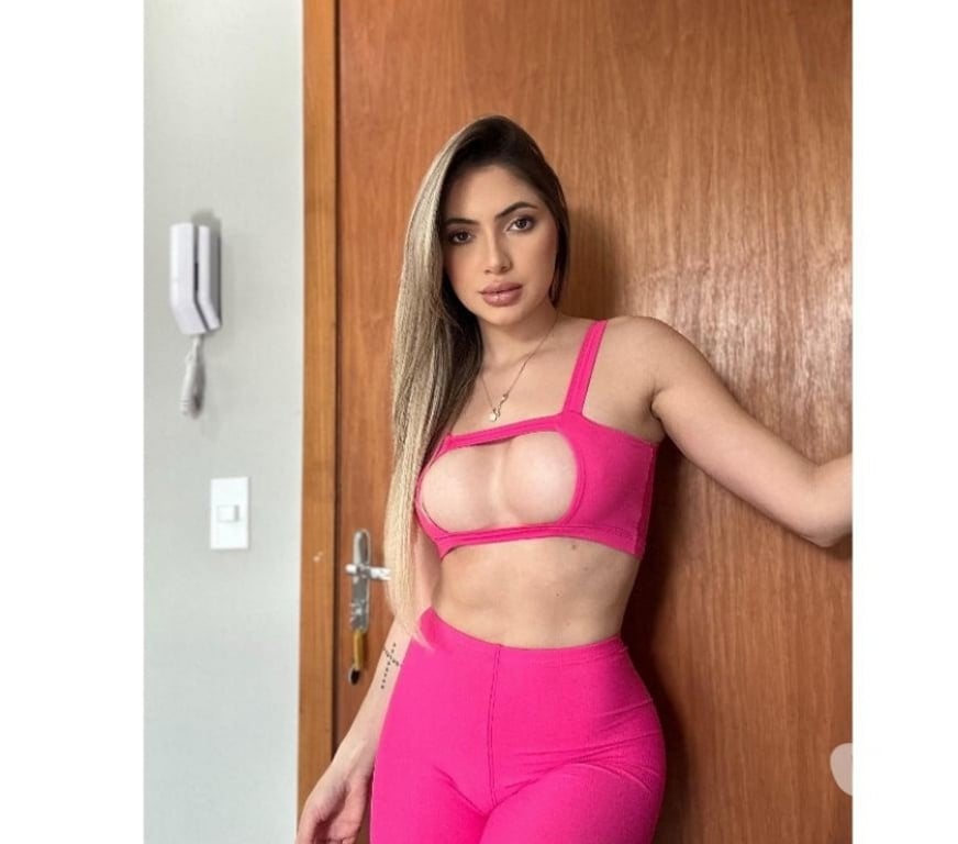 Escorts East London Havering - Photos for Aline Brazilian Girl 🇧🇷😘