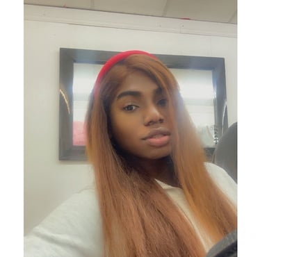 Trans Escorts Aveley Thurrock - Essex - Photos for 📍RM20📍 colombian brunette TS very femenine