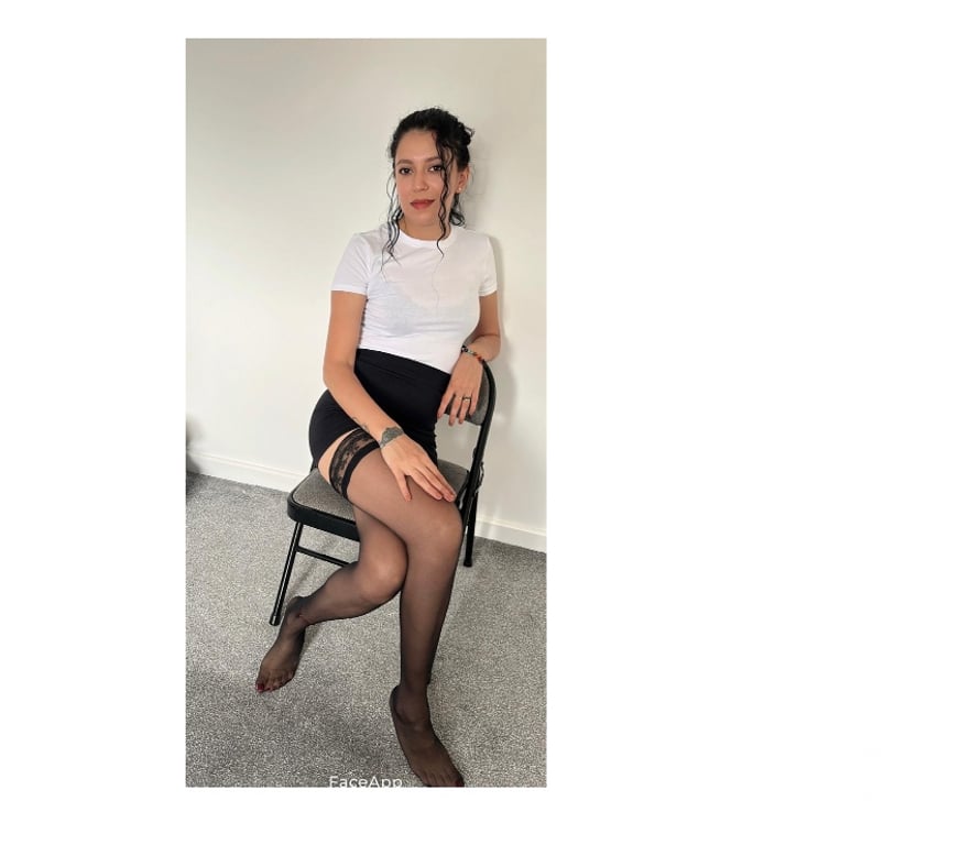 Escorts North West London Harrow - Photos for Alicia hor party paraguayan girl !
