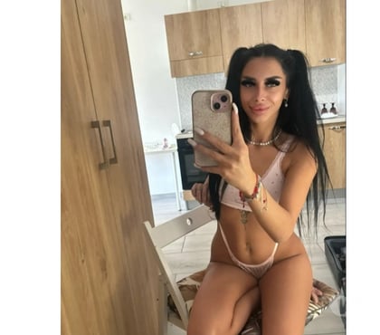 Escorts and Massages Catford South East London - Photos for ! I'm roxy ❤️New i'n Town! Outcall & Incall
