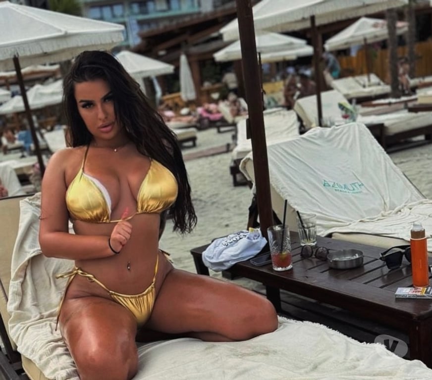 Escorts Hampshire Portsmouth - Photos for High Class Kelly π£ Busty and Genuine π―β€οΈ