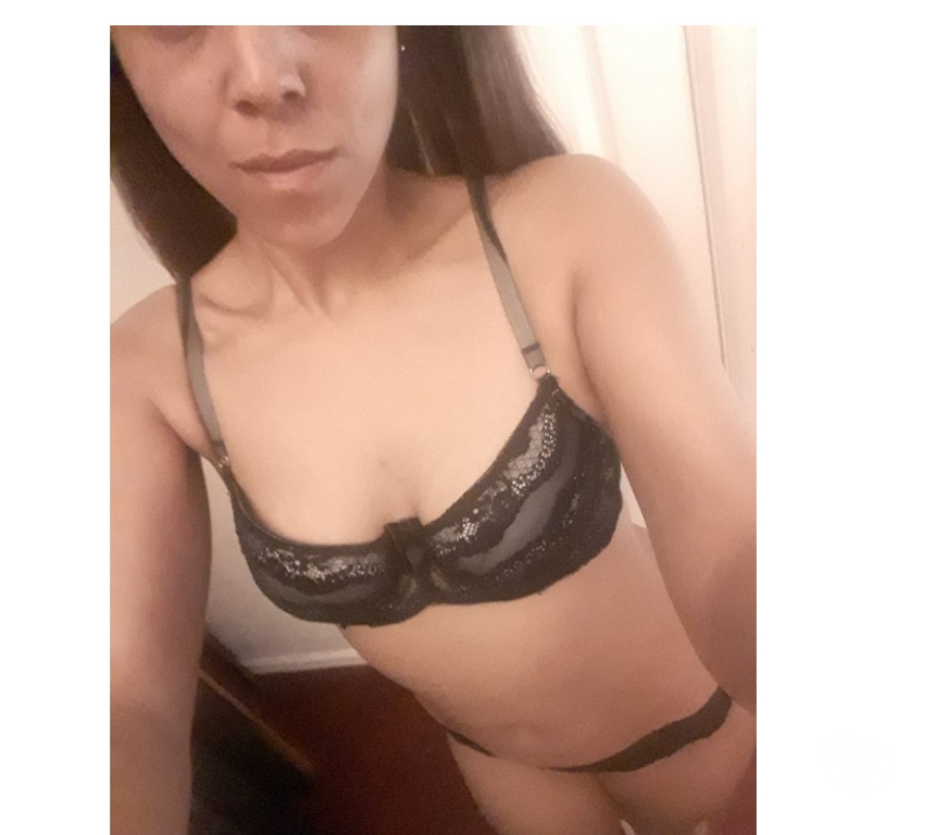 Escorts Nottinghamshire Nottingham - Photos for British lady ready to rock your world