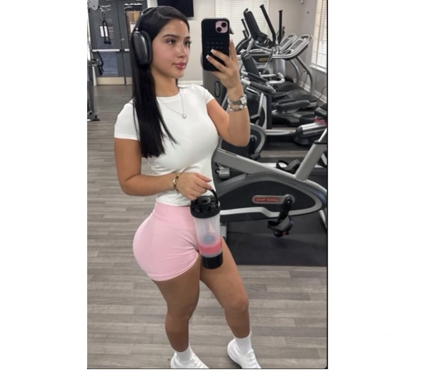 Escorts South Yorkshire Sheffield - Photos for Sofia Colombiana🇨🇴🇨🇴🇨🇴