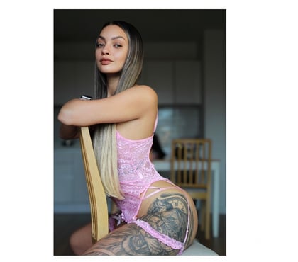  Escorts & Erotic Massage Leeds City Centre Leeds - Photos for KASSY BRANDAO ❤️‍🔥 PARTY GIRL 🆕 LAST DAYS ✅