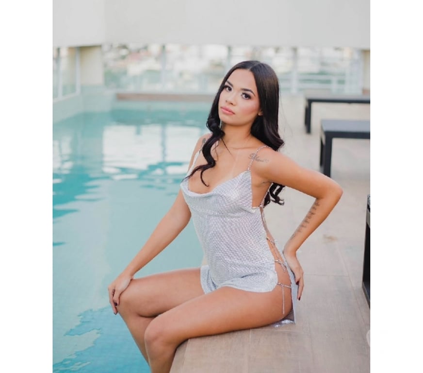 Escorts West Midlands Birmingham - Photos for Laura brasileira carinhosa e sedutora 🇧🇷💖