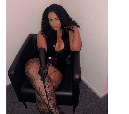  Escorts & Erotic Massage Enfield Town Enfield - Photos for 🦋 sweet coco 🦋 new here no rush
