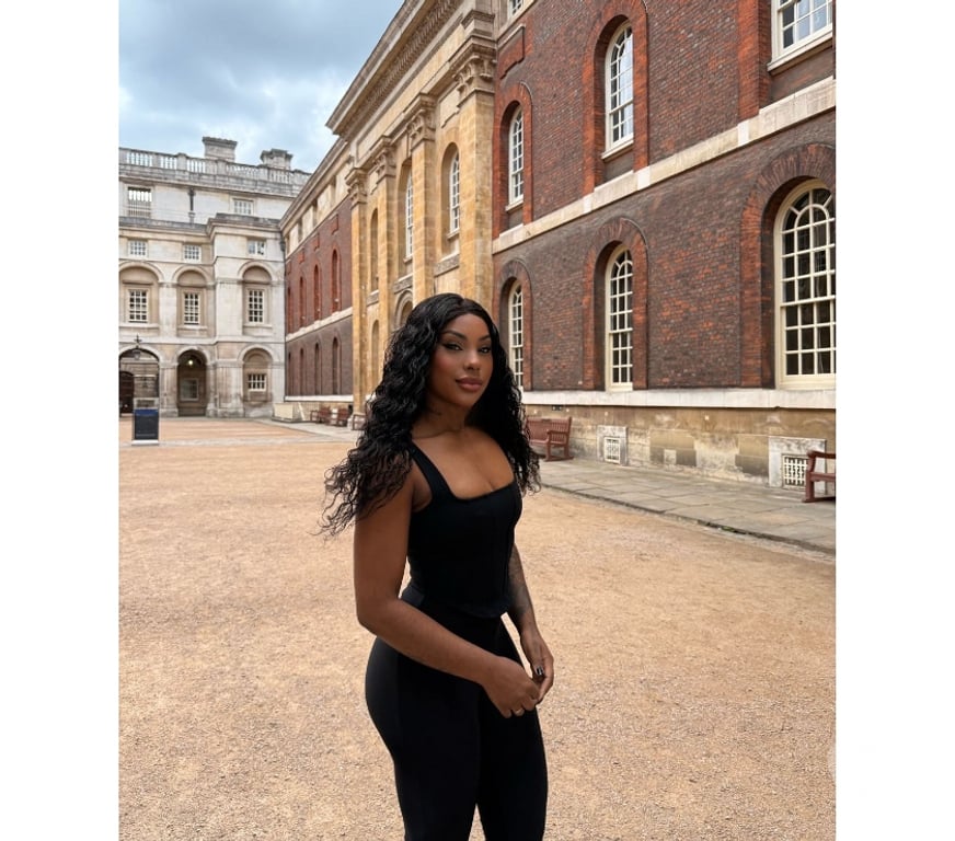 Escorts Cardiff Cardiff City Centre - Cardiff - Photos for ❤️‍🔥 Beautiful ❤️‍🔥No Rush 🌹 Party 🌹
