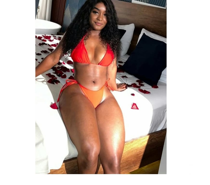 Escorts Staffordshire Stoke-on-Trent - Photos for Ambar NEW HOT REAL PARTY GIRL 🔞🎀🍾