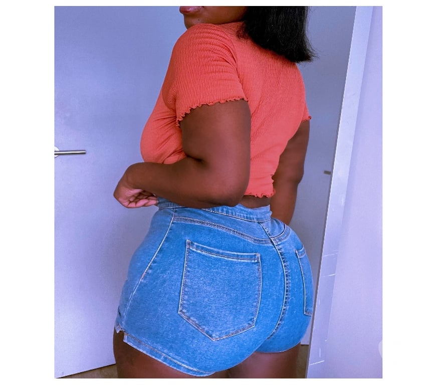 Escorts East London Hackney - East London - Photos for Hackney ❤️ - Curvy Ebony BRITISH Dominican Babe
