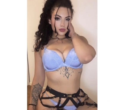 Escorts and Massages Beckenham Junction (Tramlink) Station Bromley - Photos for NINA☎️BRUNETE girl💞LIKE 🎊 PARTY