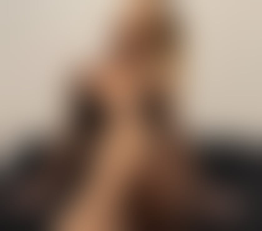 Escorts West London Ealing - West London - Photos for only out call nice Izza party girl