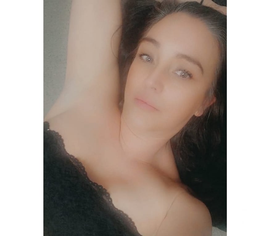 Escorts North West London Camden - Photos for Zoey - β¨ English Party Girl π (OUTCALL 6AM)