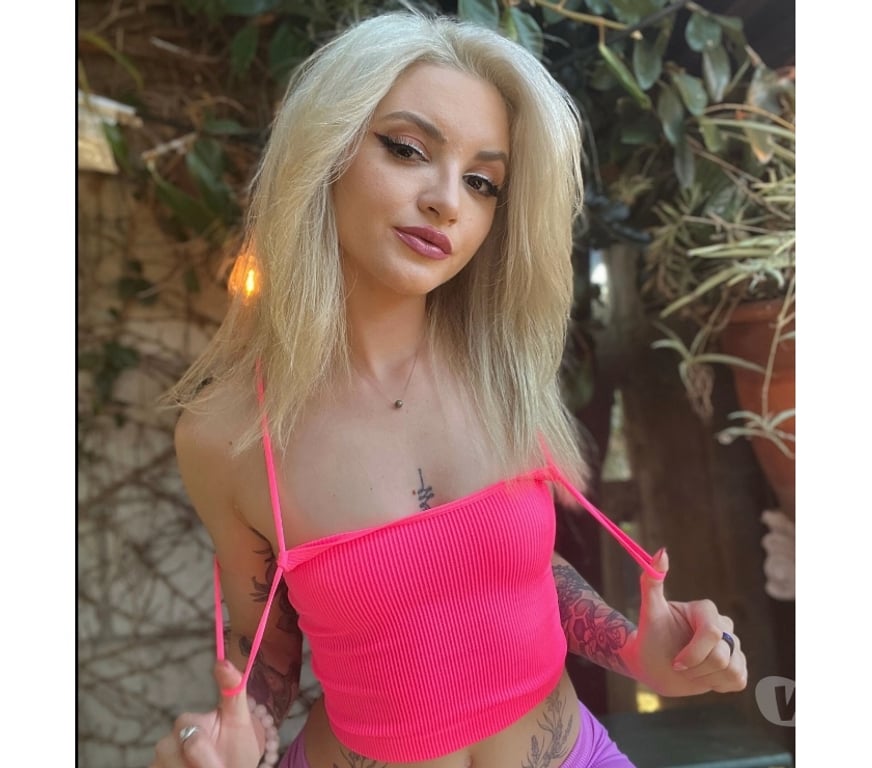 Escorts Barking and Dagenham Dagenham - Barking and Dagenham - Photos for Natural Beauty 🌸 Warm & Friendly🤗 Companion 💫