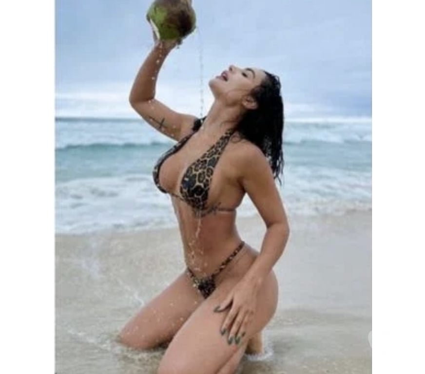 Escorts South West London Tooting Broadway Station - South West London - Photos for LUCI AMAZING GIRL FULL SERVICE