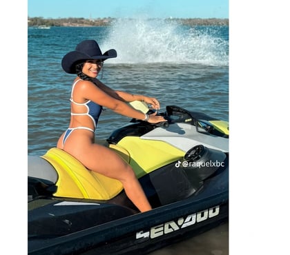 Escorts and Massages Edinburgh Old Town Edinburgh - Photos for Massage strapon party 🥳 🎉cim&kis