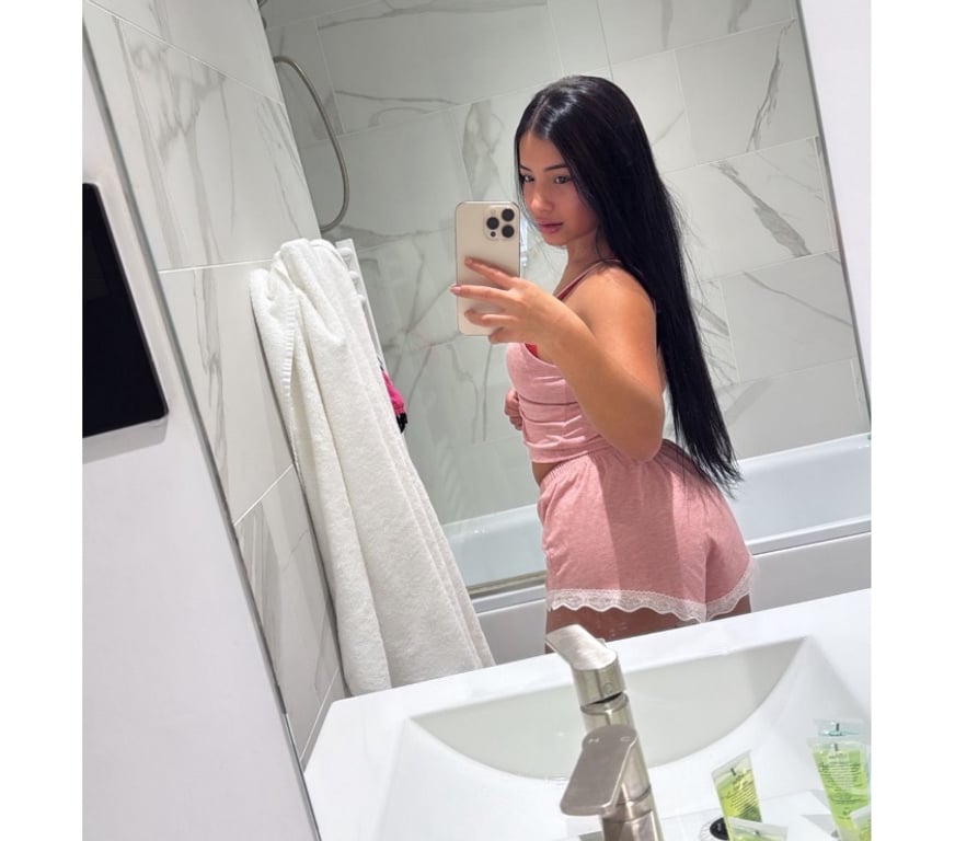 Escorts Peterborough Peterborough City Centre - Peterborough - Photos for 🇧🇷19y BRAZILIAN 100% GENUINE 😋🔥