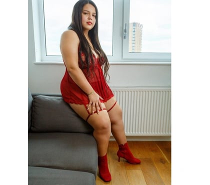 Escorts Tooting Broadway South West London - Photos for 🍑HOT Mariana🍑 BEST PARTY GIRL IN TOWN