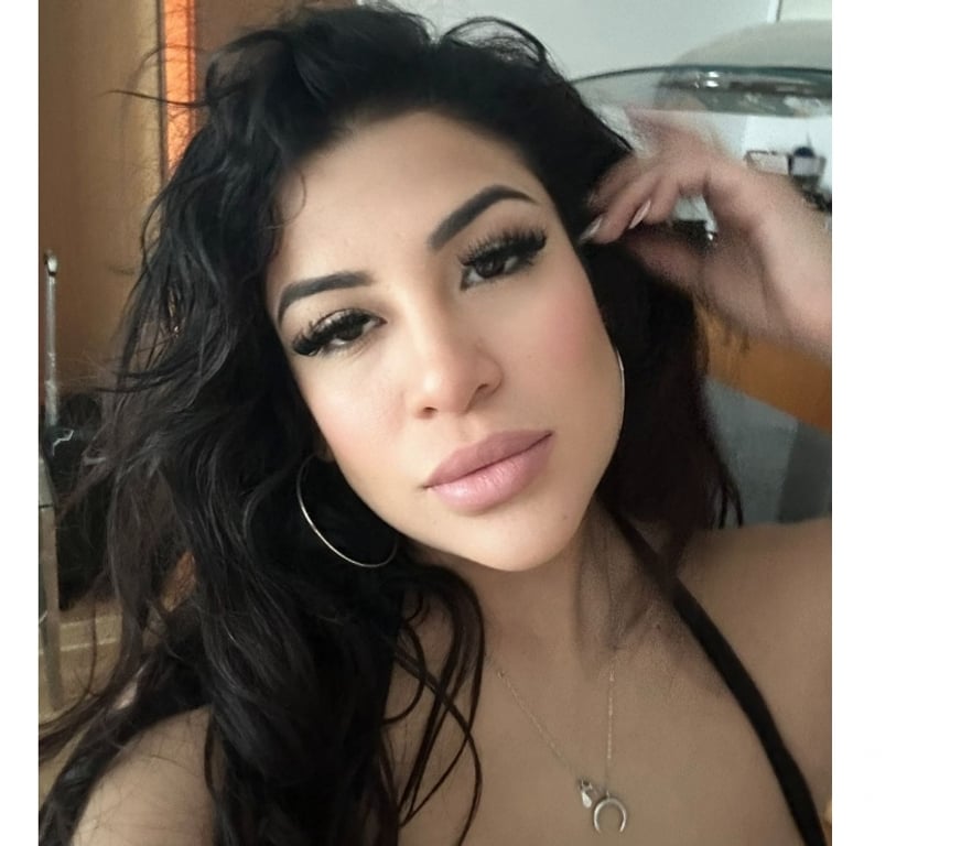 Escorts East London Bromley by Bow - East London - Photos for HOT LUNA ✨ BROMLEY-BY-BOW