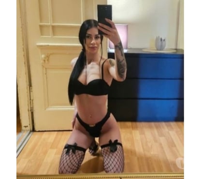 Escorts and Massages London Gatwick Airport Crawley - Photos for OUTCALL ONLY❗️❤️BEST SERVICE JUST CALL ME