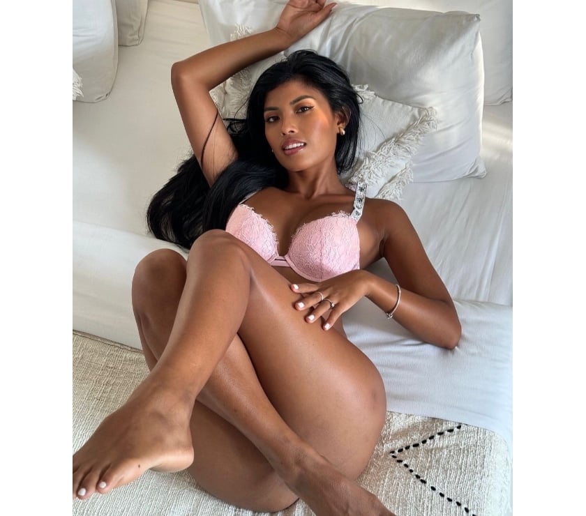 Escorts South Yorkshire Sheffield - Photos for AZZY FILIPINA🇵🇭