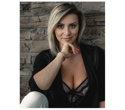  Escorts Stratford East London - Photos for Xenia one week in Stratford