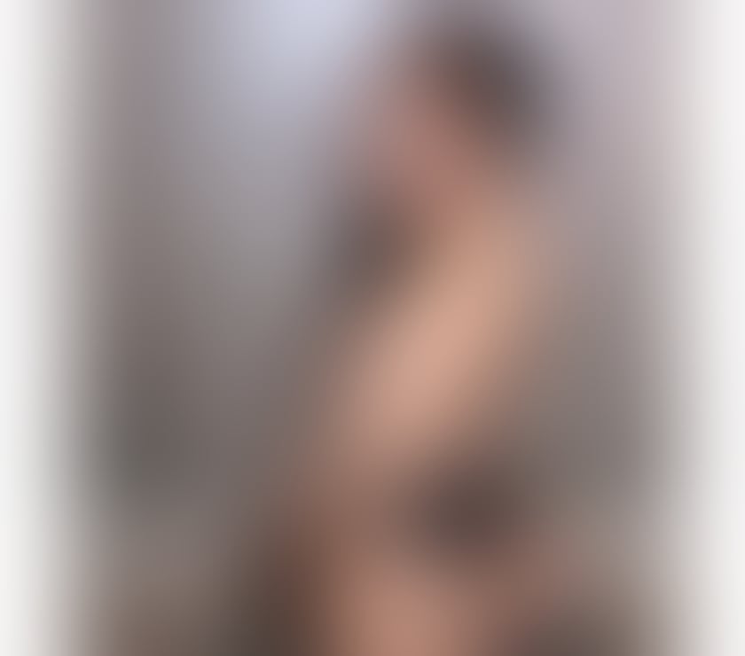 Escorts Surrey Guildford - Photos for NAUGHTY EMMY ❤️🔥PARTY GIRL 🥳 NEW HERE