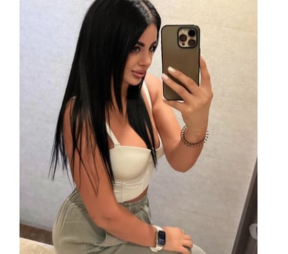 Adult Entertainment Birmingham City Centre Birmingham - Photos for Naughty brunette girl 😘WHATSAPP ONLY