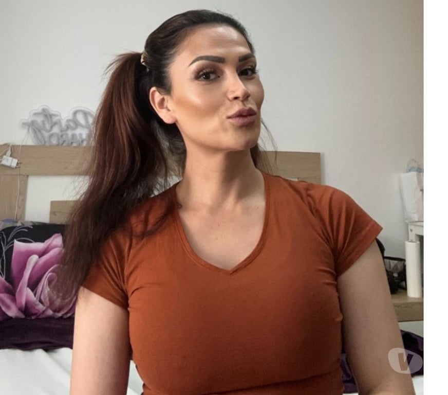 Escorts Belfast Belfast City Centre (South) - Belfast - Photos for Latina waitress first in town