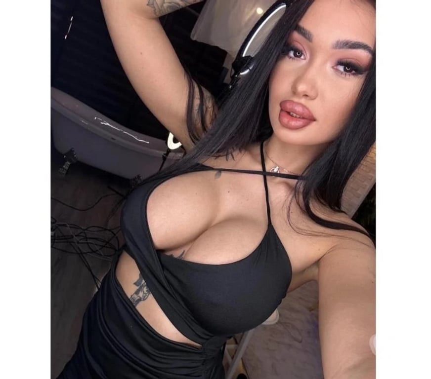 Escorts Somerset Taunton - Somerset - Photos for Party Back in Town FULL SERVICES