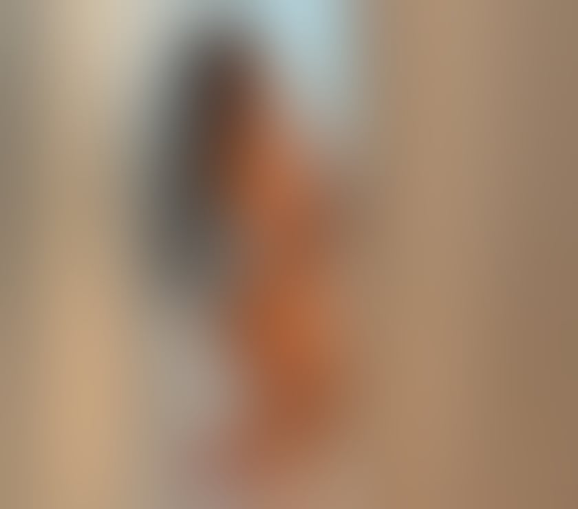 Escorts East London Canary Wharf - East London - Photos for 💋 ELEGANT AND AFFECTIONATE LATINA 🔥