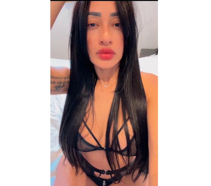 Escorts West London Hillingdon - Photos for 🌸VICTORIA PARTY GIRLS😈🥂🍾 GOOD SERVICE