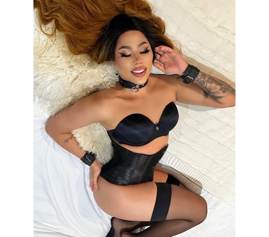 Trans Escorts Slough Slough Town Centre - Slough - Photos for VIVIAN FERRAZ IN SLOUGH