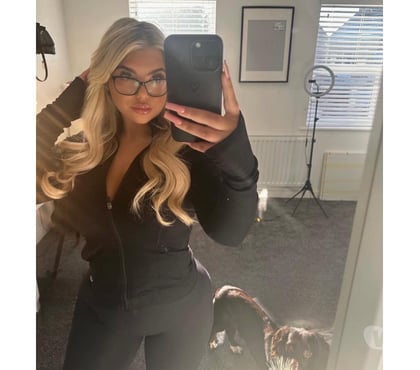 Adult Entertainment Brunswick Park North London - Photos for Curvy blonde size18